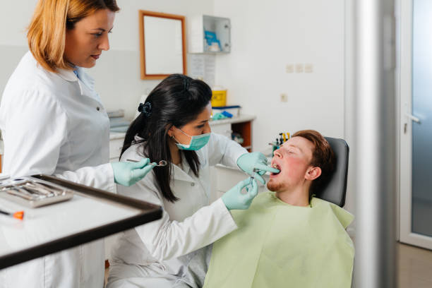 Best Emergency Dental Care for Broken or Chipped Teeth in Bridgeport, AL